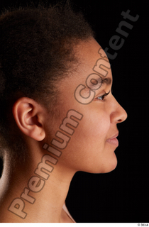 Zahara  2 emotion head joy side view 0001.jpg